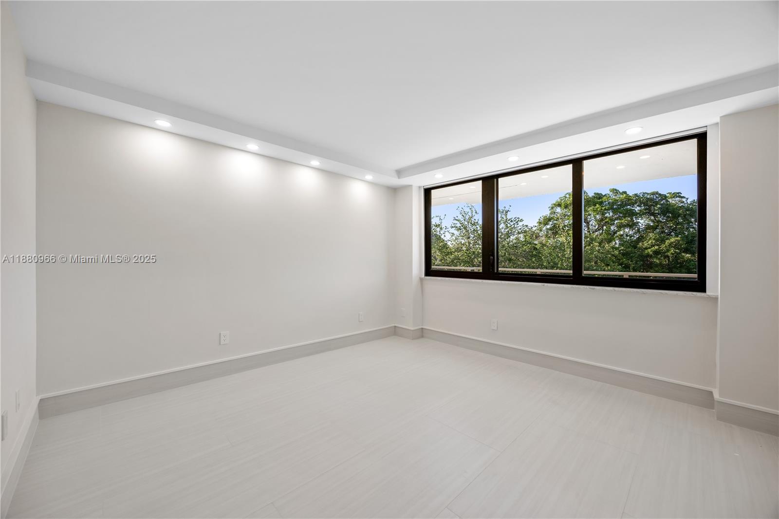 700 Coral Way #2 Coral Gables, FL 33134