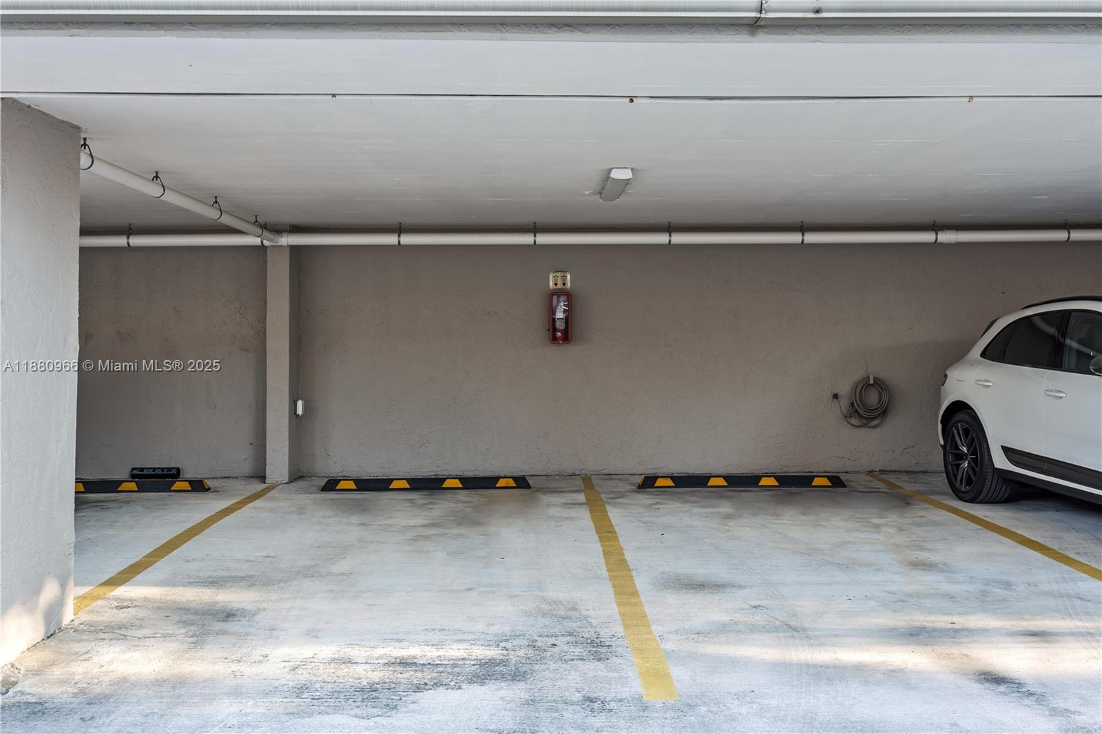 700 Coral Way #2 Coral Gables, FL 33134