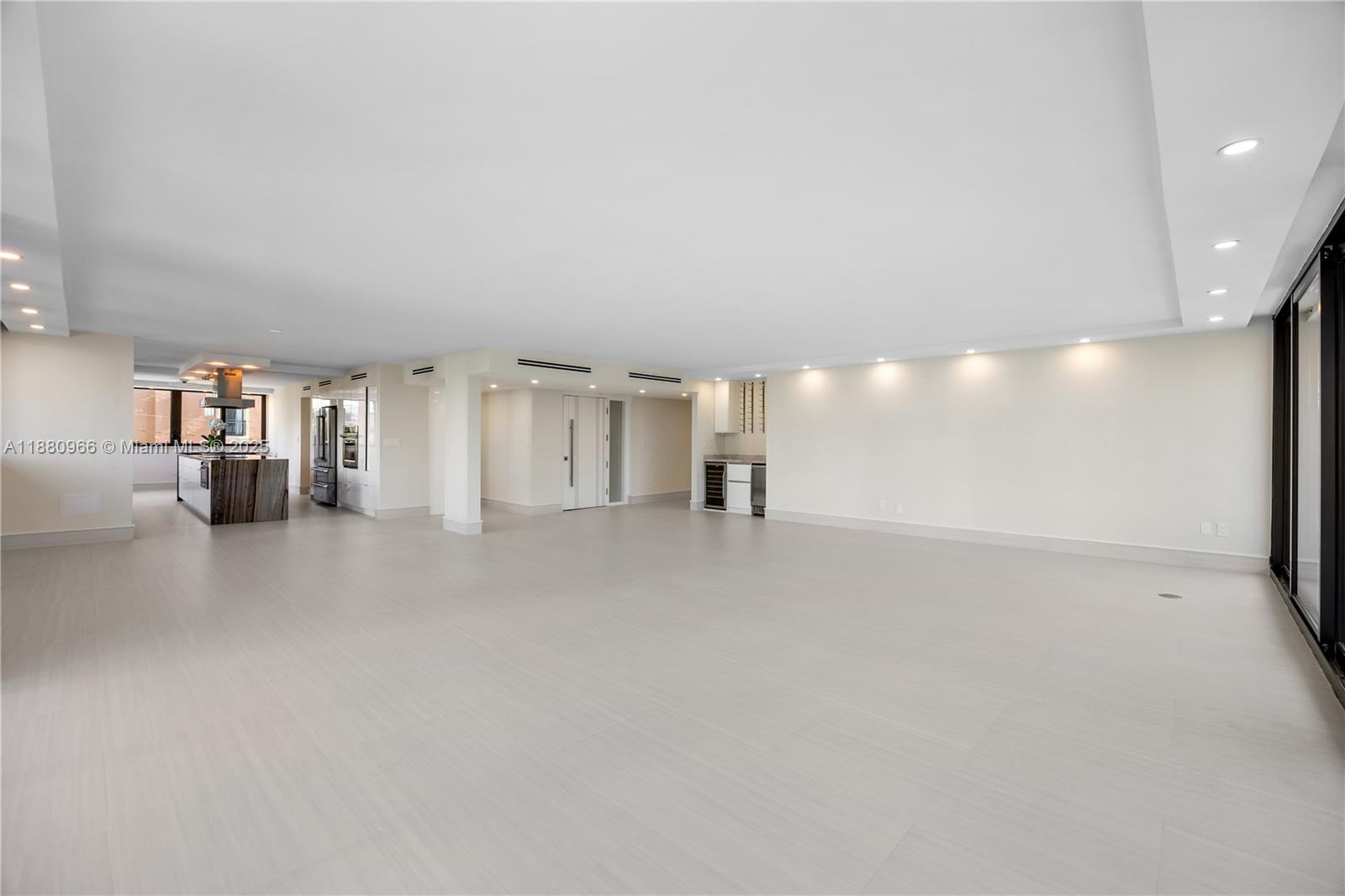 700 Coral Way #2 Coral Gables, FL 33134