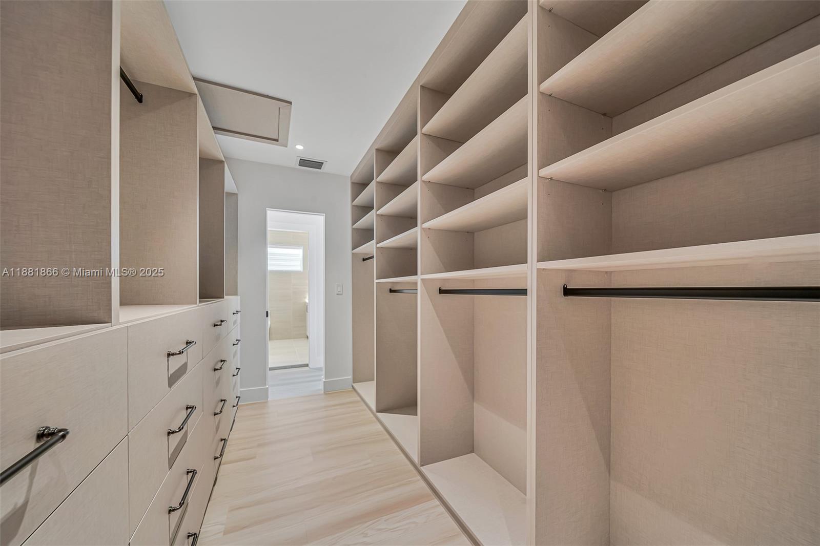 3341 NE 170th St North Miami Beach, FL 33160