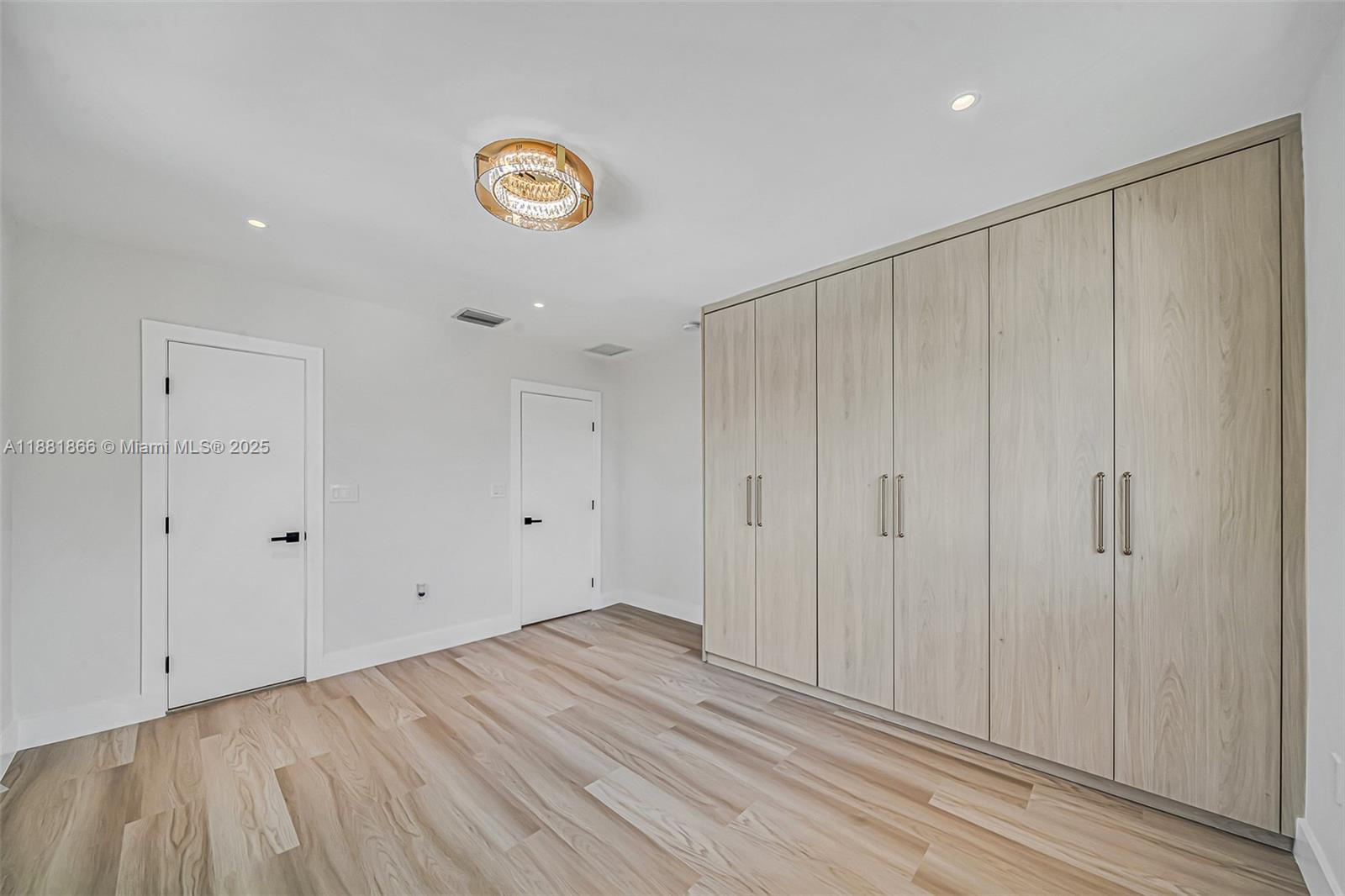 3341 NE 170th St North Miami Beach, FL 33160