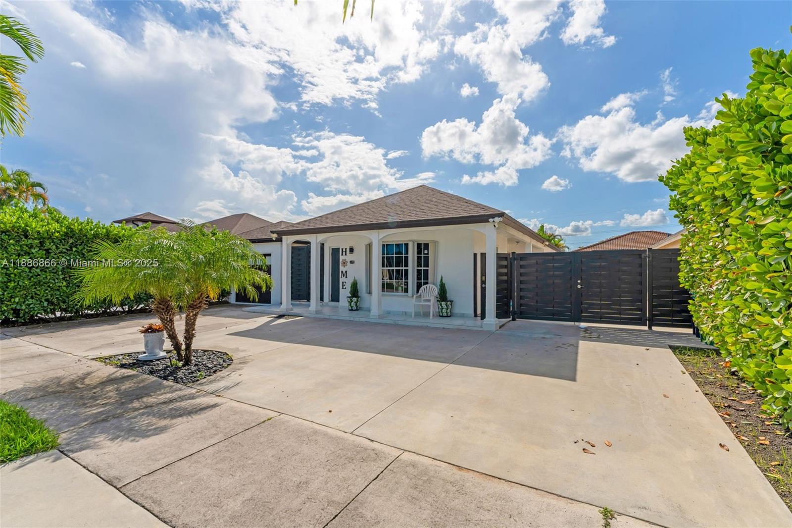18088 SW 137th Path