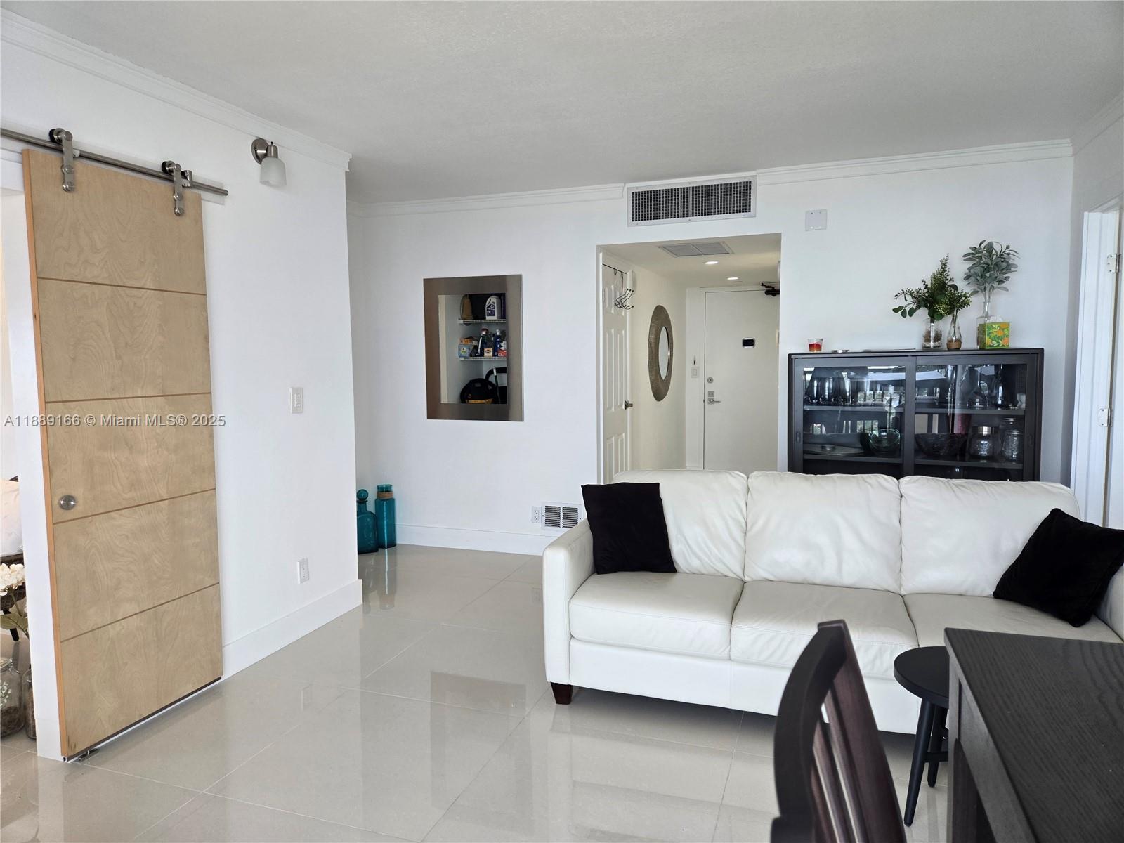 20379 W Country Clb Dr #2531 Aventura, FL 33180