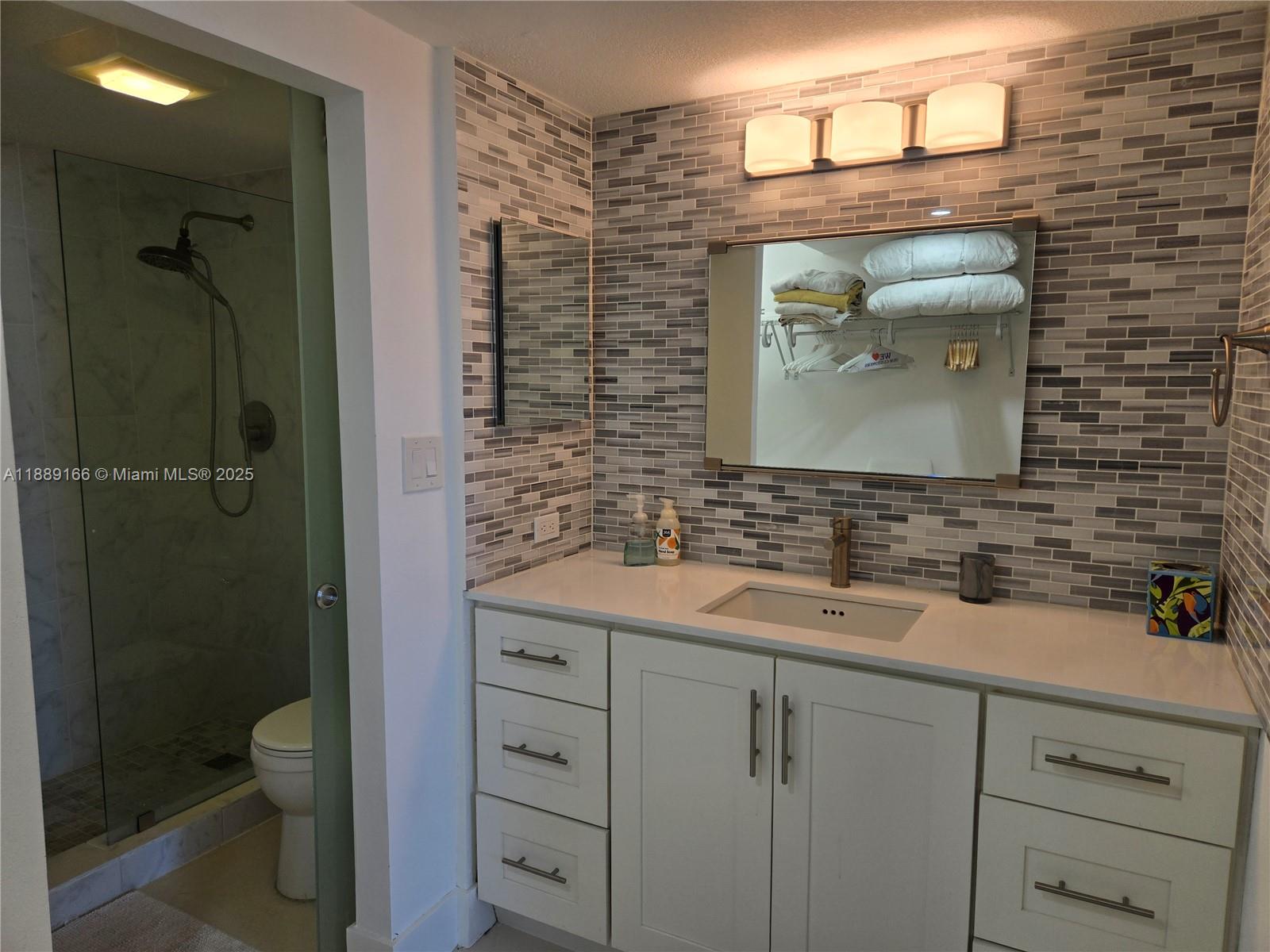 20379 W Country Clb Dr #2531 Aventura, FL 33180