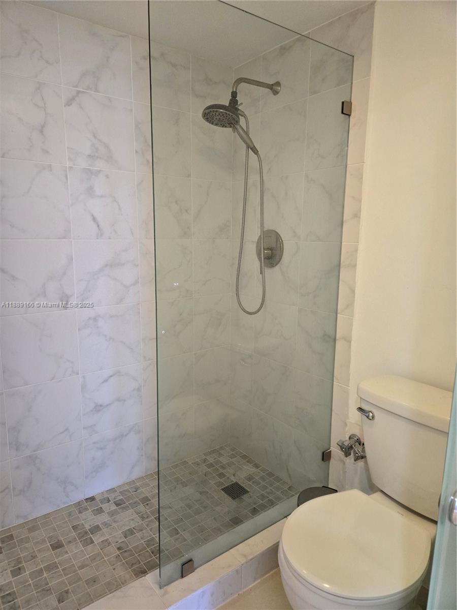 20379 W Country Clb Dr #2531 Aventura, FL 33180