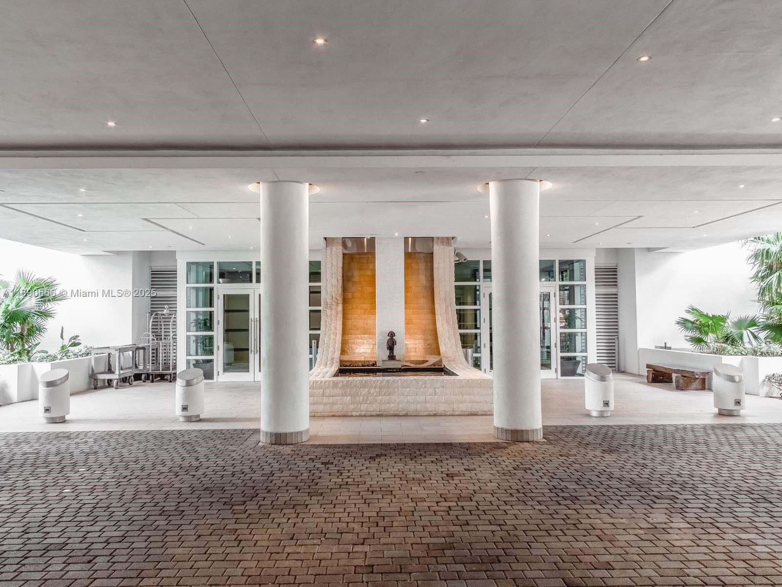 900 Brickell Key Blvd #2204 Miami, FL 33131