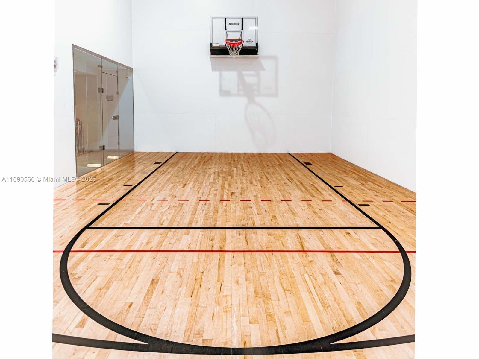 900 Brickell Key Blvd #2204 Miami, FL 33131