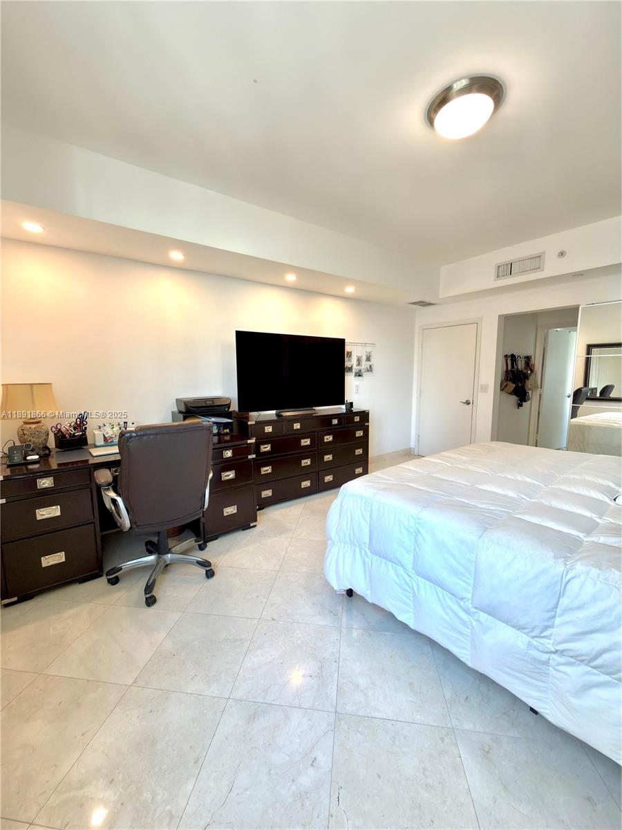 image Aventura Marina Condo21