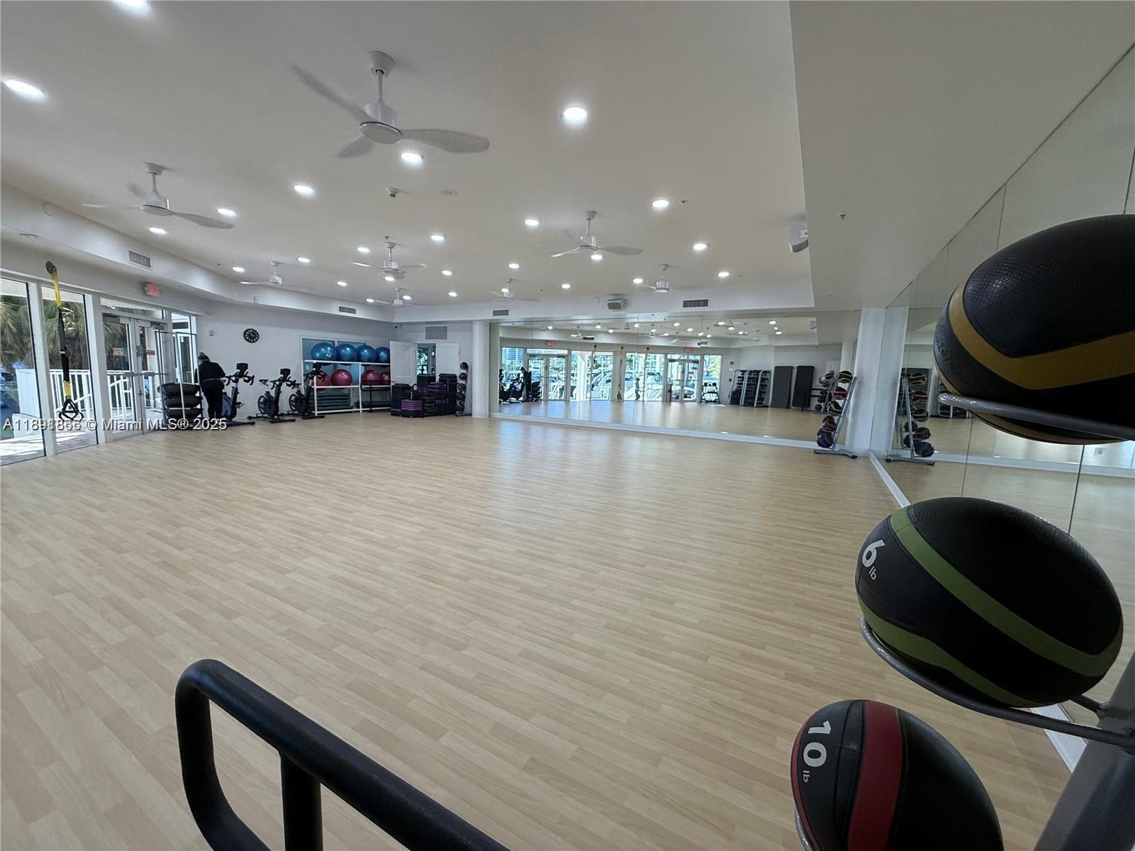 image Aventura Marina Condo39