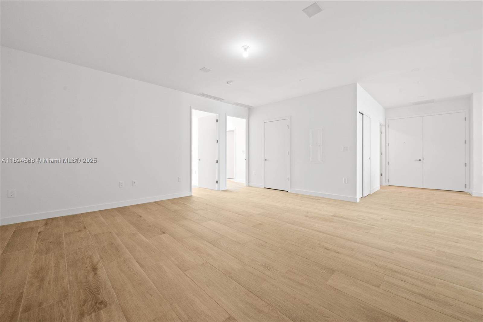 900 N Ocean Blvd #UPH04 Pompano Beach, FL 33062