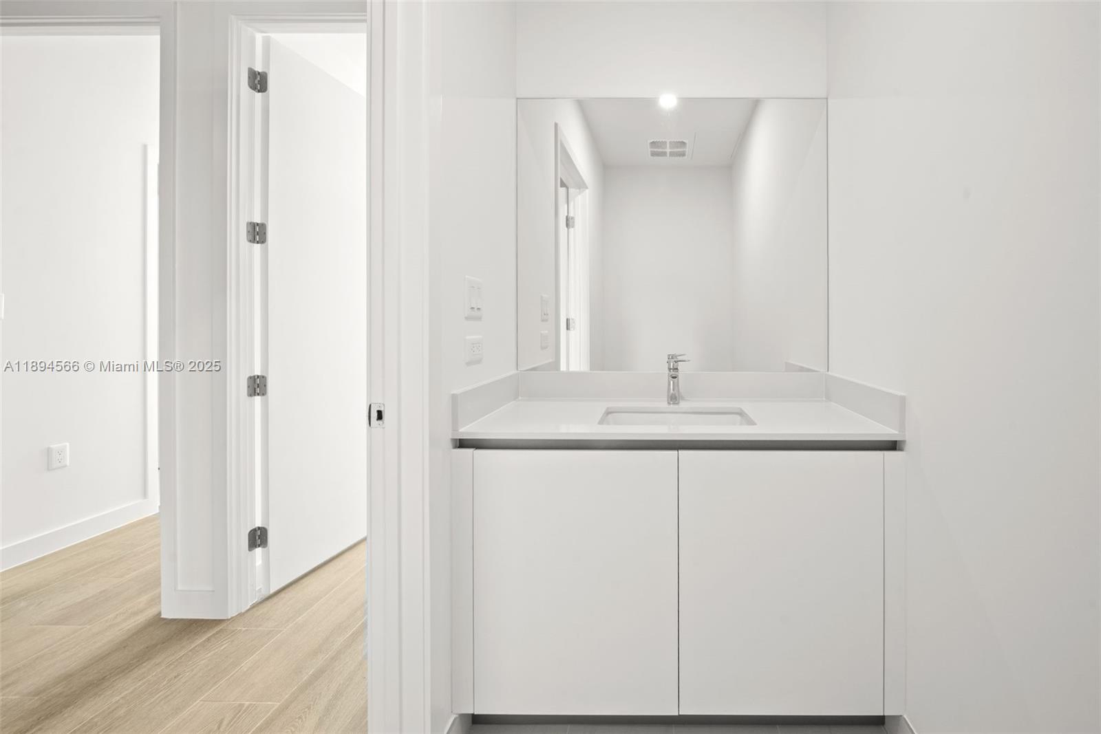 900 N Ocean Blvd #UPH04 Pompano Beach, FL 33062