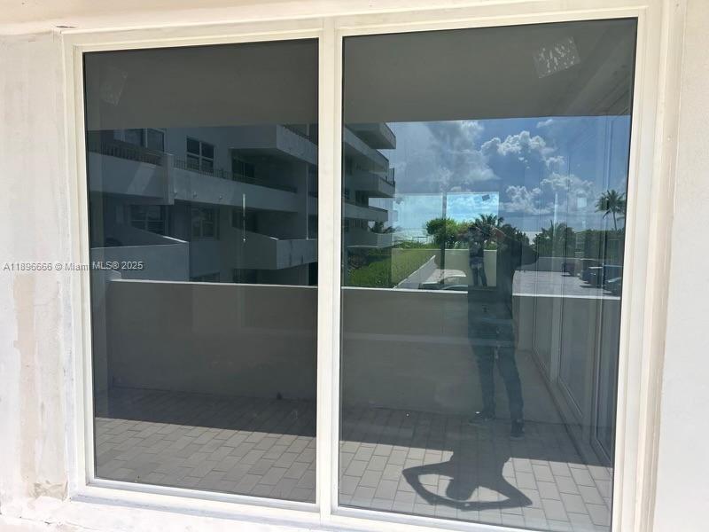 image Commodore Club East4