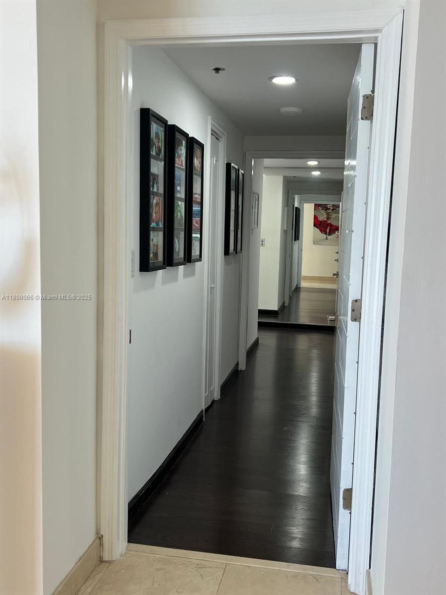 image Villa Regina Condo24