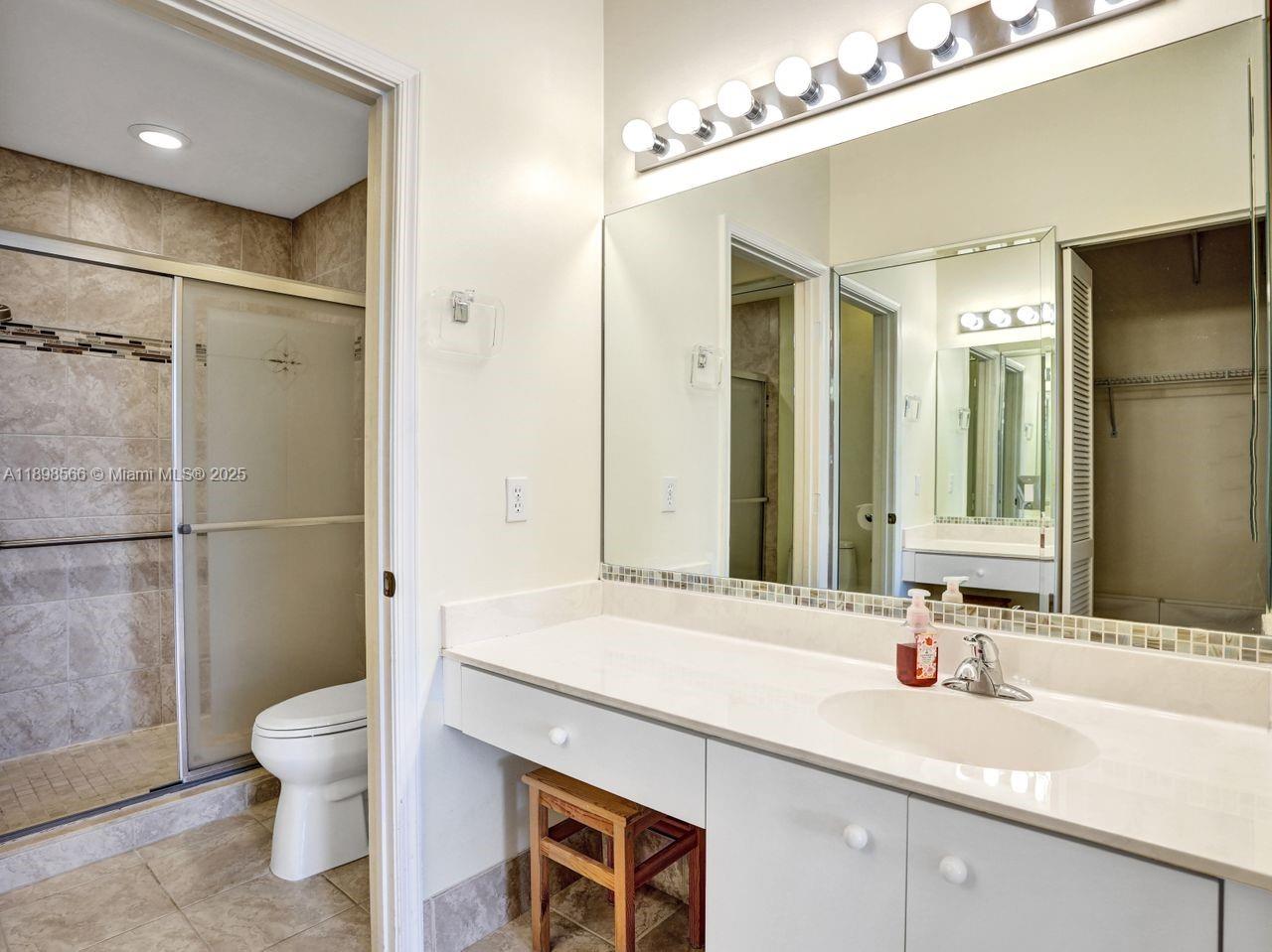 15831 SW 10th St Pembroke Pines, FL 33027