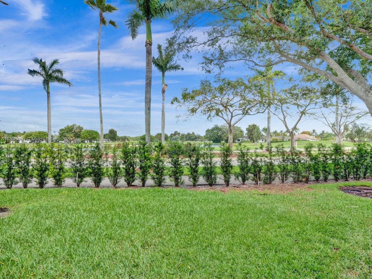 15831 SW 10th St Pembroke Pines, FL 33027