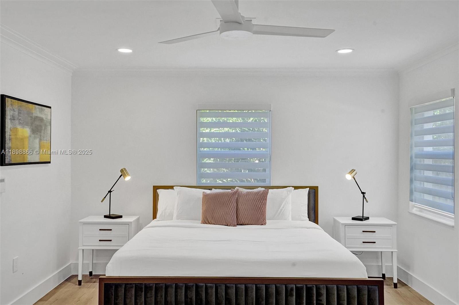 725 Harrison St Hollywood, FL 33019