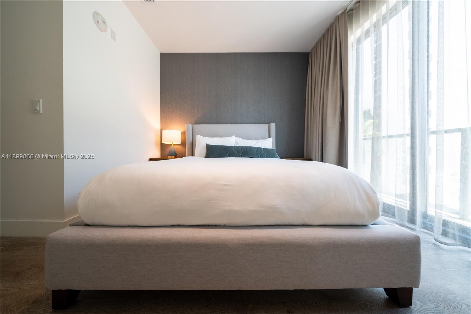 image Smart Brickell17