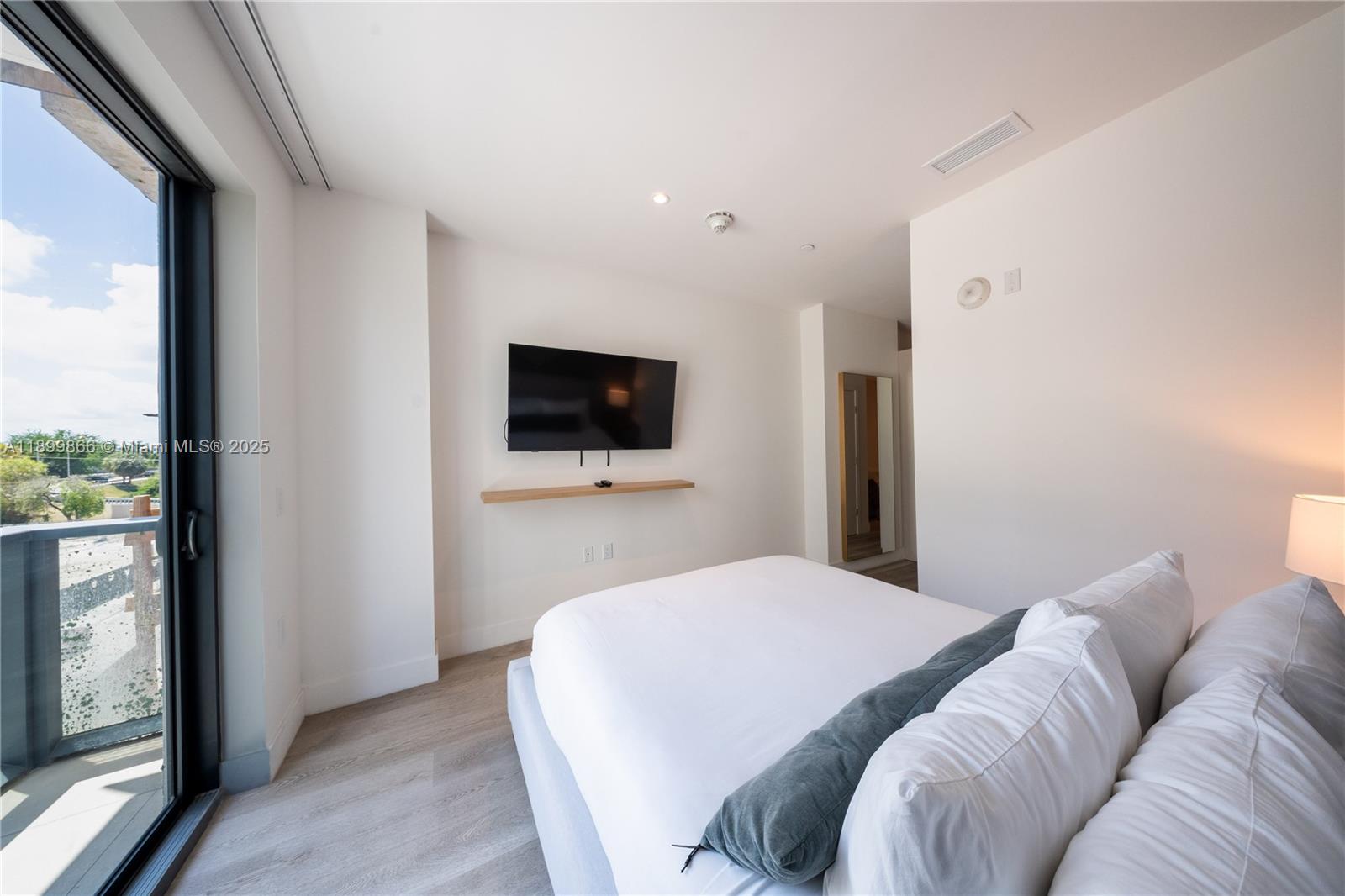 image Smart Brickell21