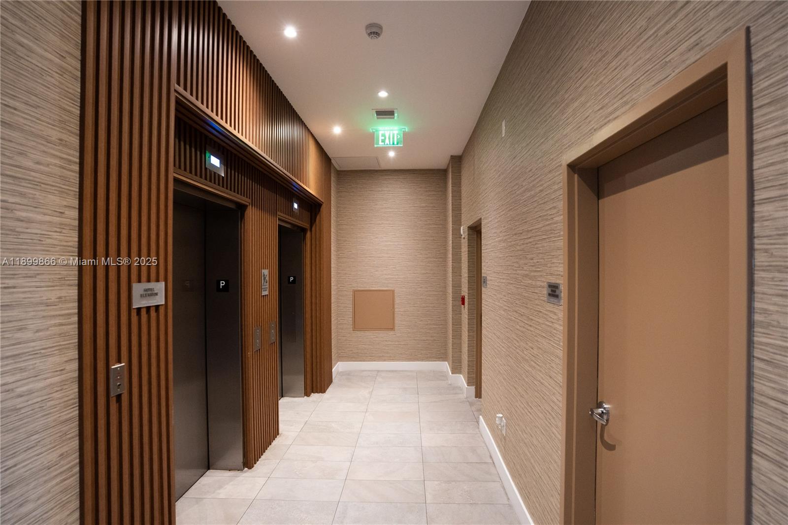 image Smart Brickell5