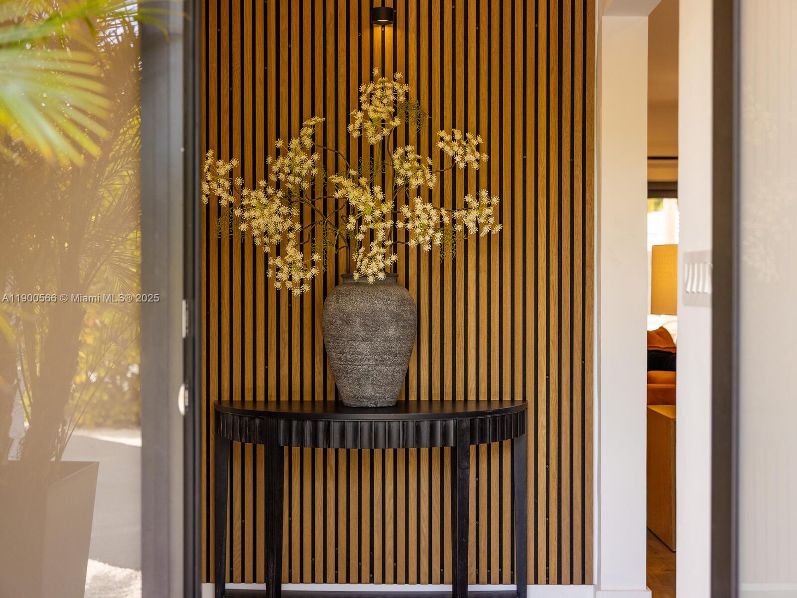 11504 NE 6th Ave Biscayne Park, FL 33161