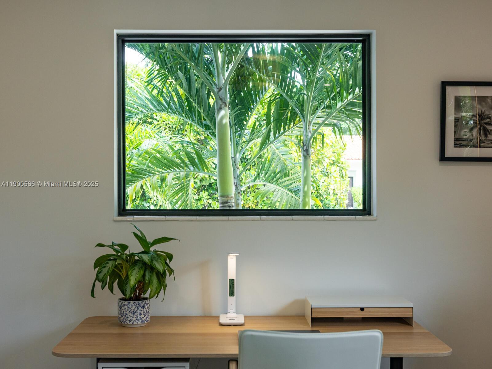 11504 NE 6th Ave Biscayne Park, FL 33161