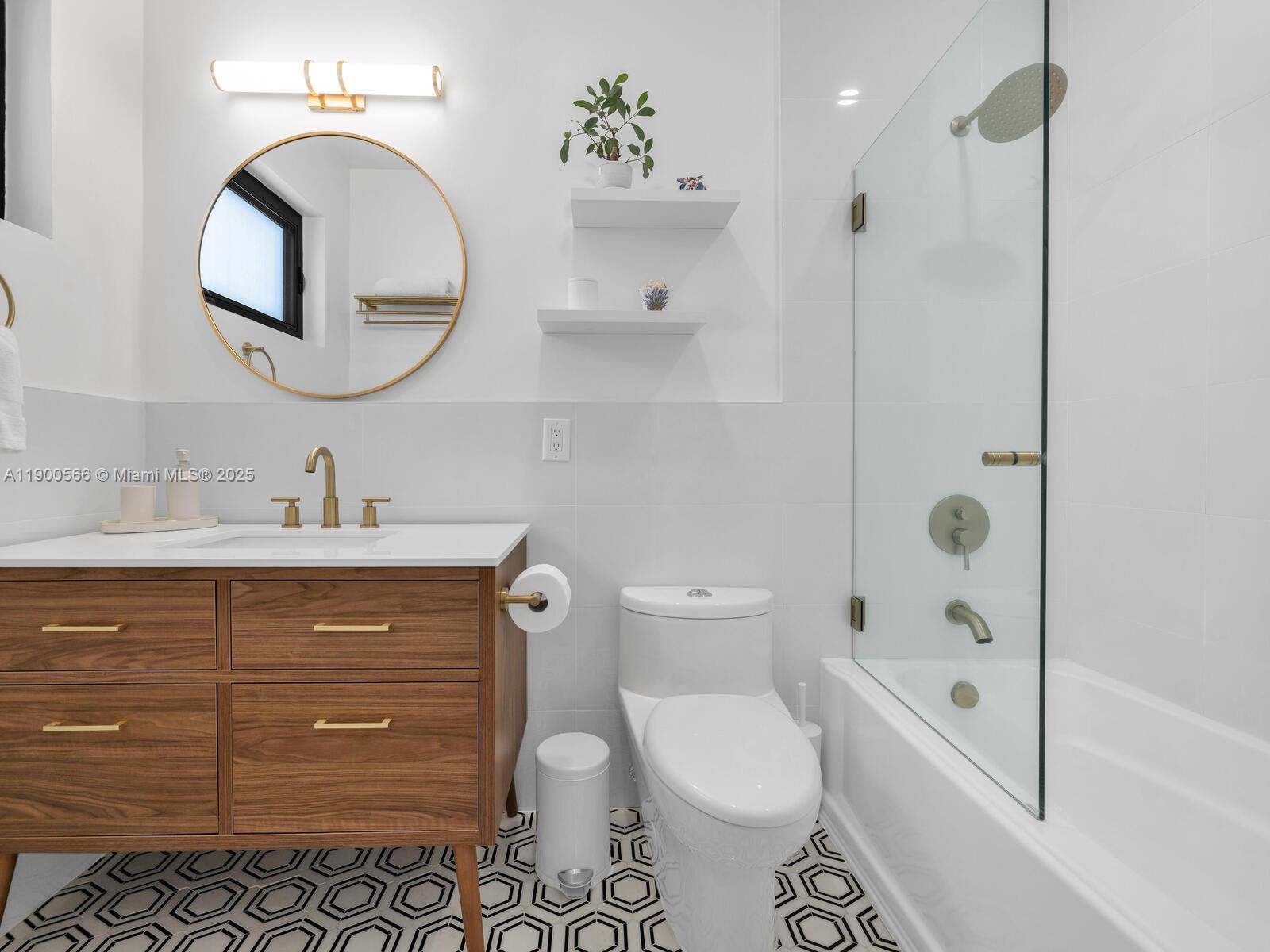 11504 NE 6th Ave Biscayne Park, FL 33161