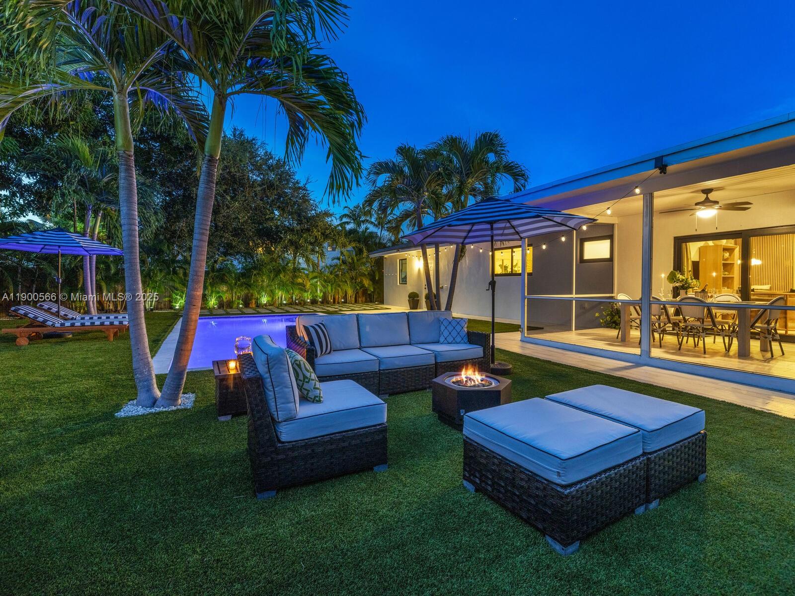 11504 NE 6th Ave Biscayne Park, FL 33161