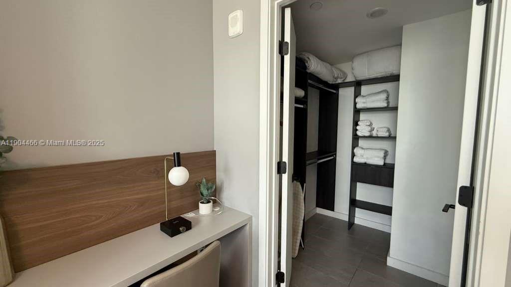 image Yotelpad Condominium7