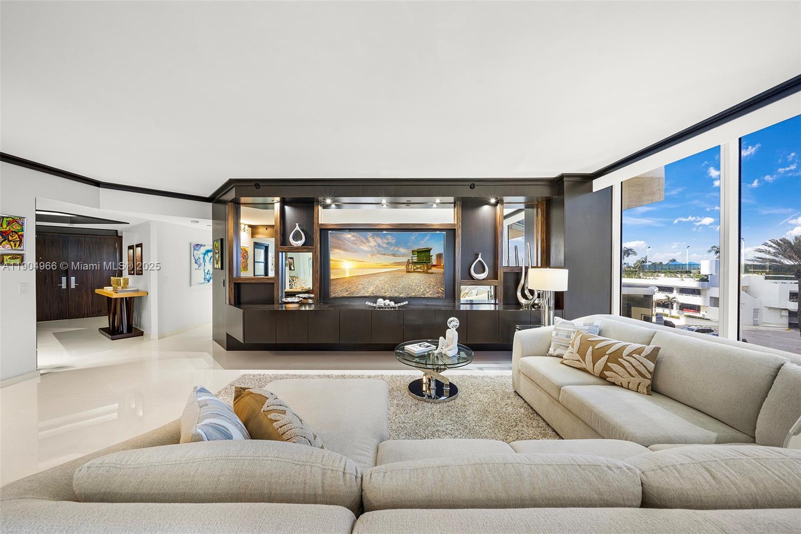 4775 Collins Ave #501 Miami Beach, FL 33140