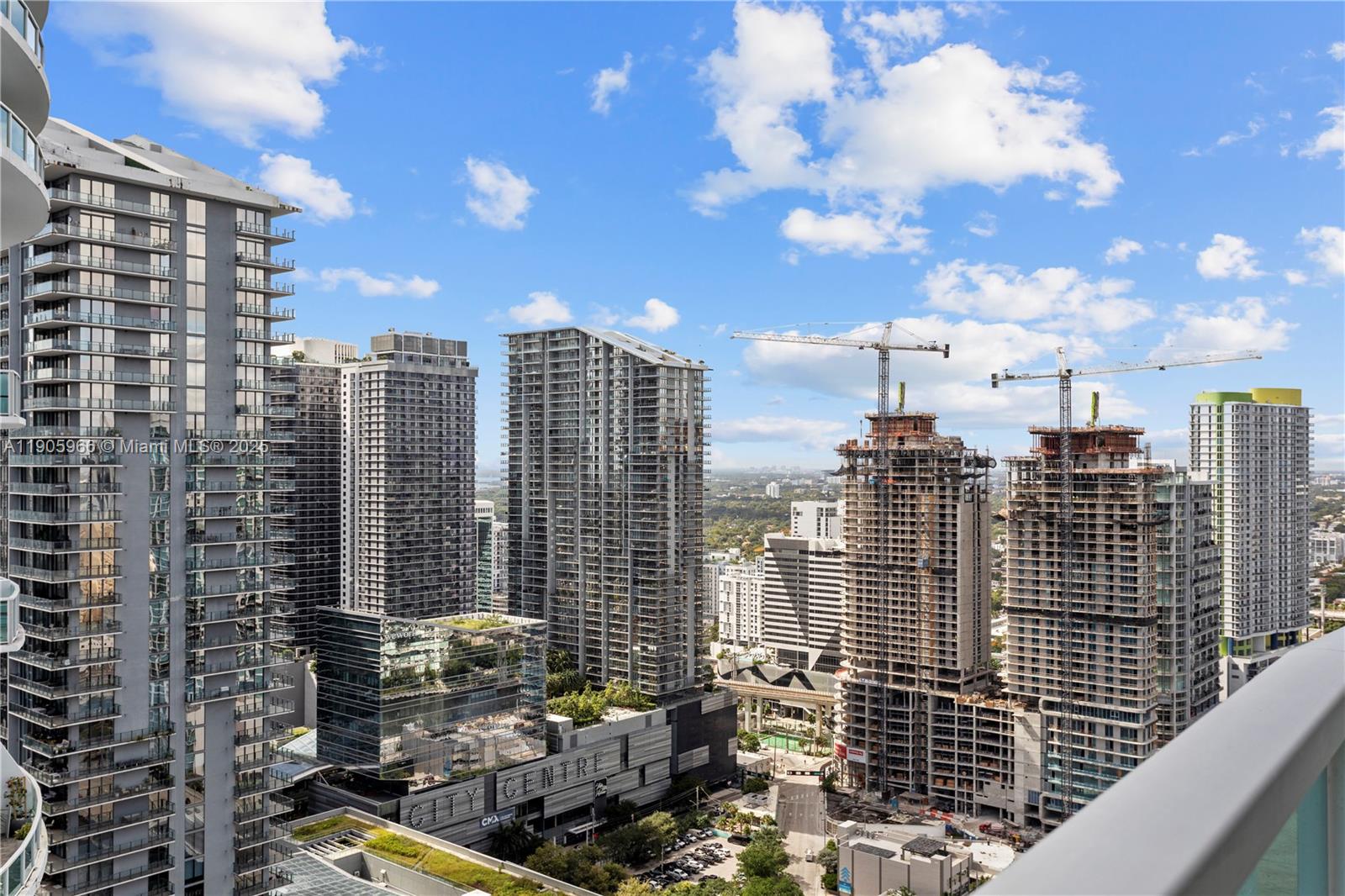 image Brickell On The River17