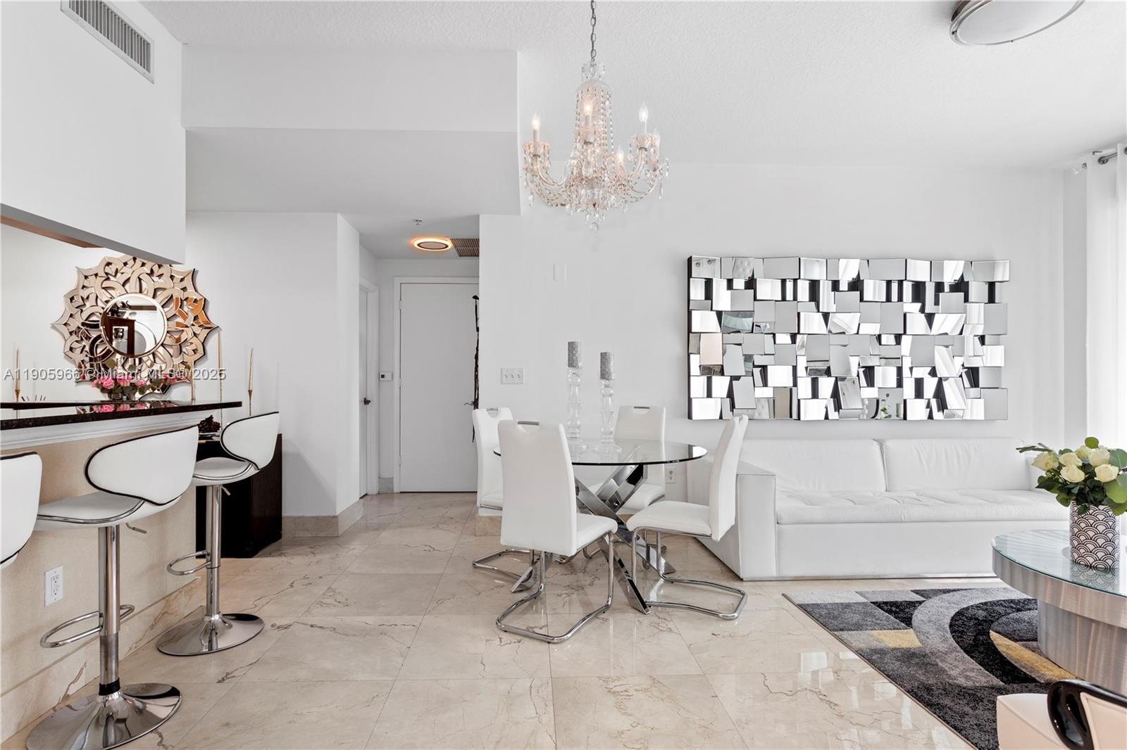 image Brickell On The River5