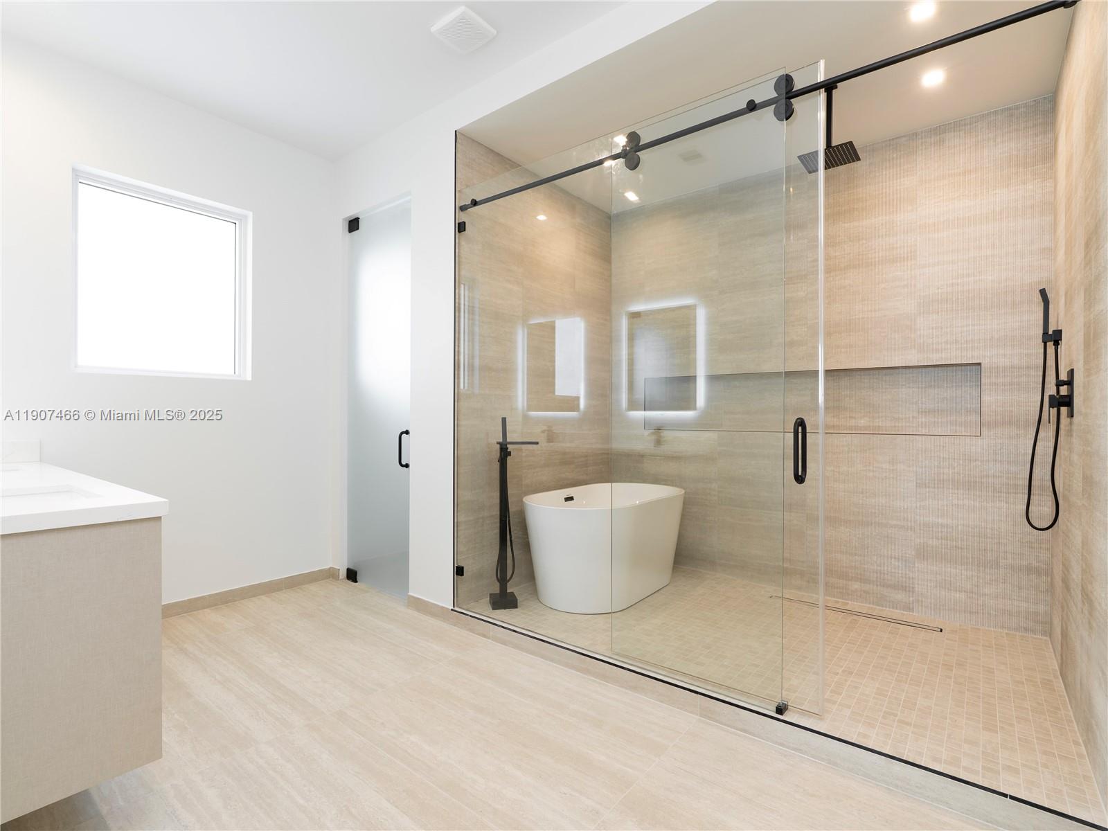 1705 SW 23rd St Fort Lauderdale, FL 33315