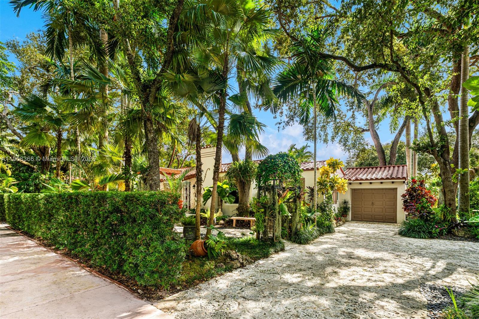 1250 Messina Ave Coral Gables, FL 33134