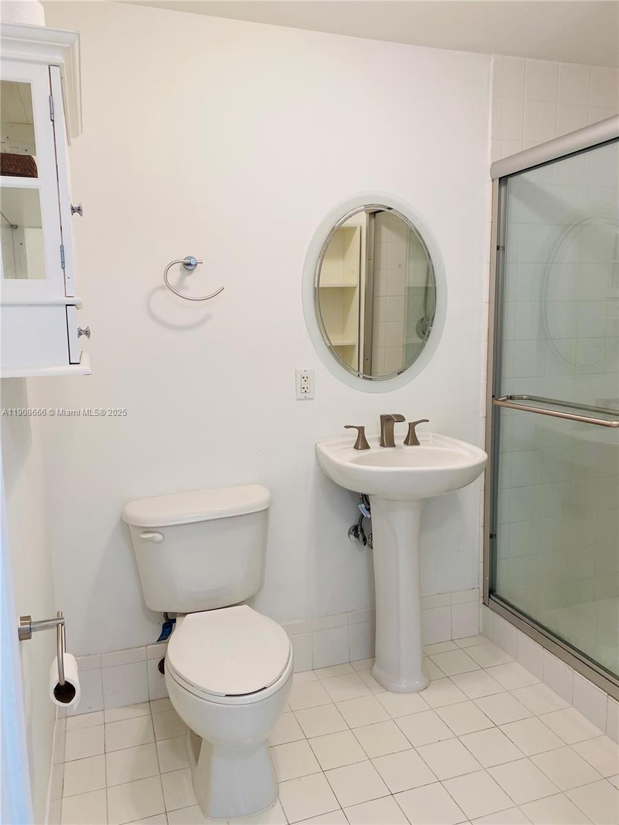 20 Calabria Ave #401 Coral Gables, FL 33134