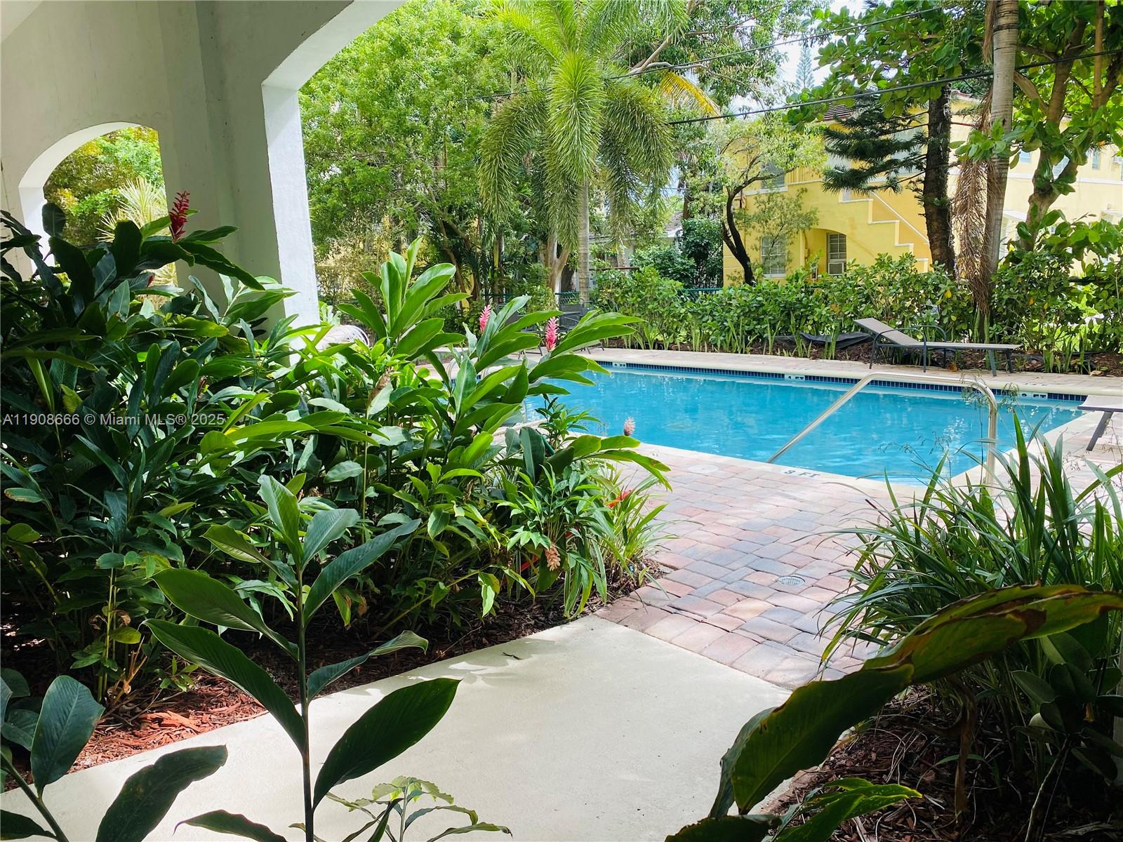 20 Calabria Ave #401 Coral Gables, FL 33134