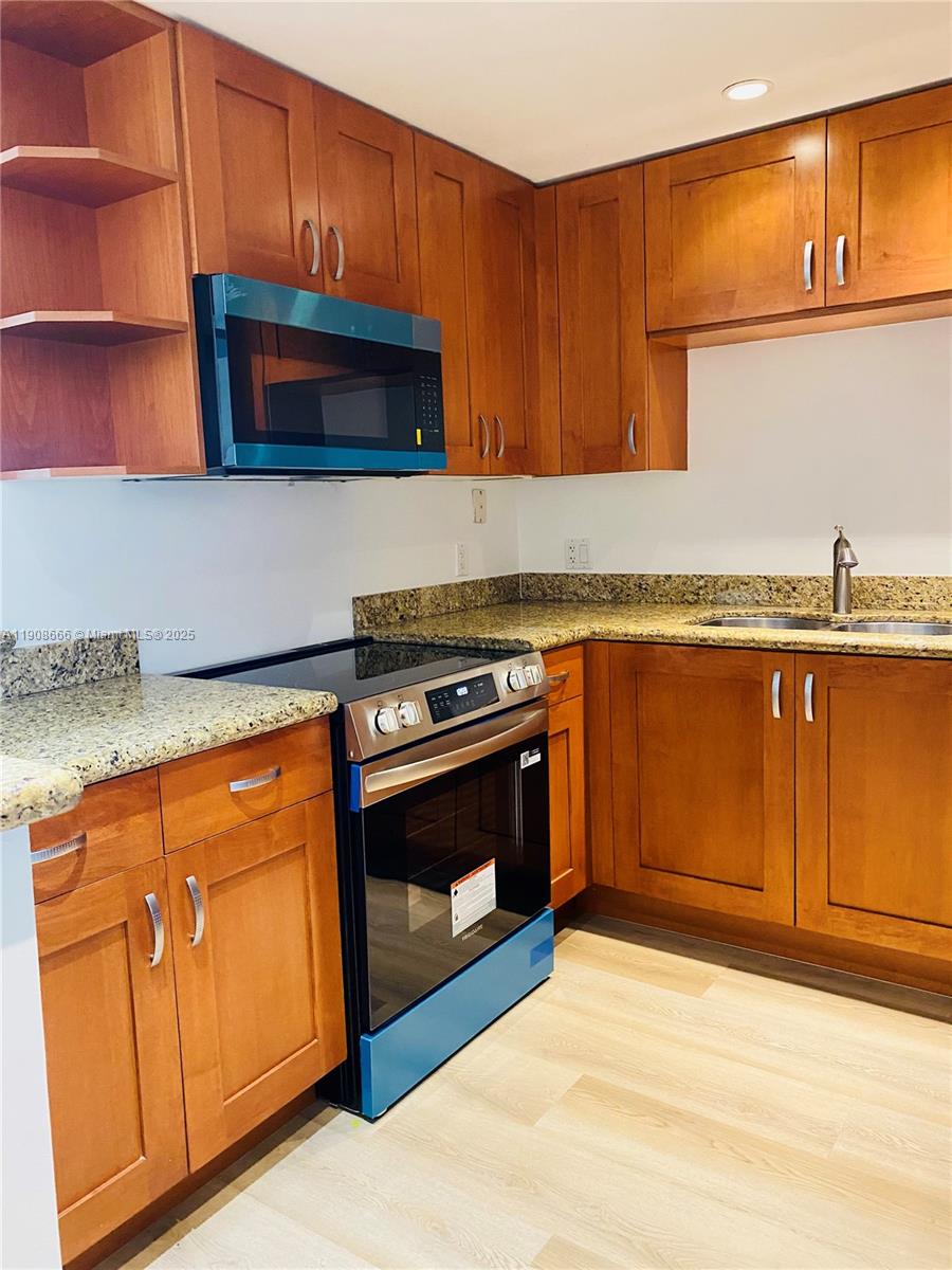 20 Calabria Ave #401 Coral Gables, FL 33134