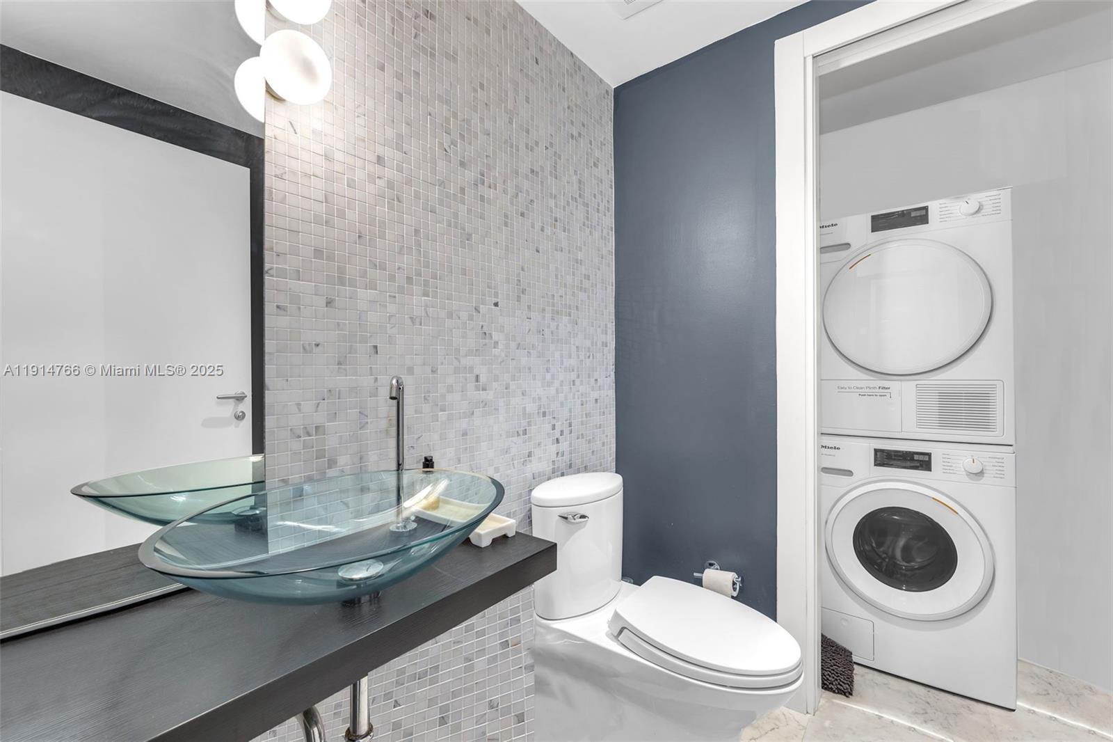 image Epic West Condo23