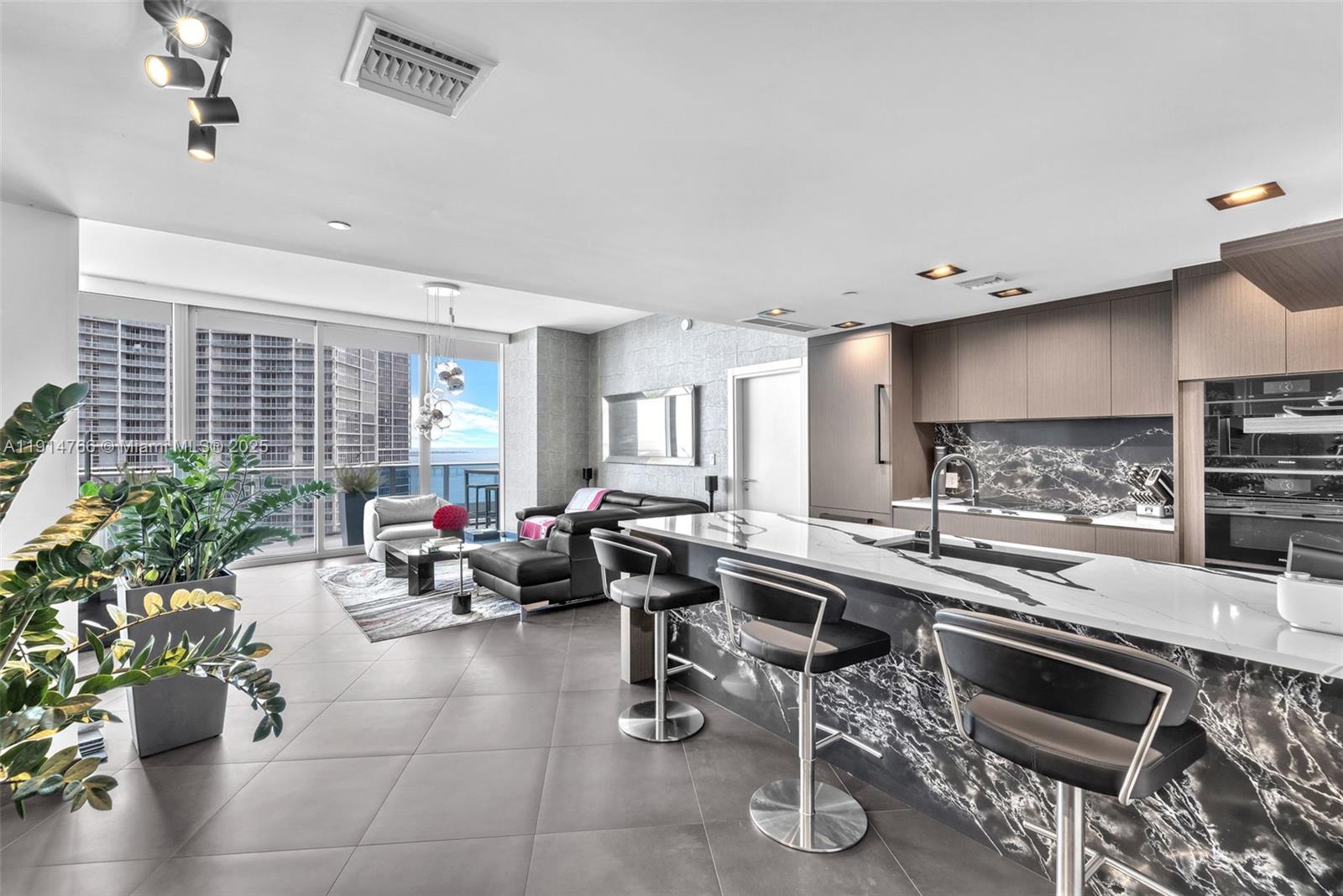 image Epic West Condo8