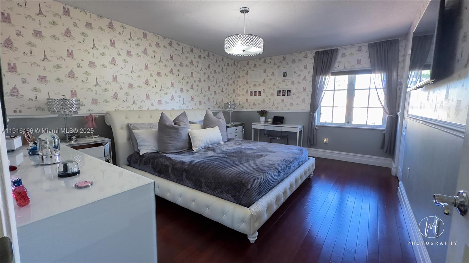 3024 NE 210th St Aventura, FL 33180