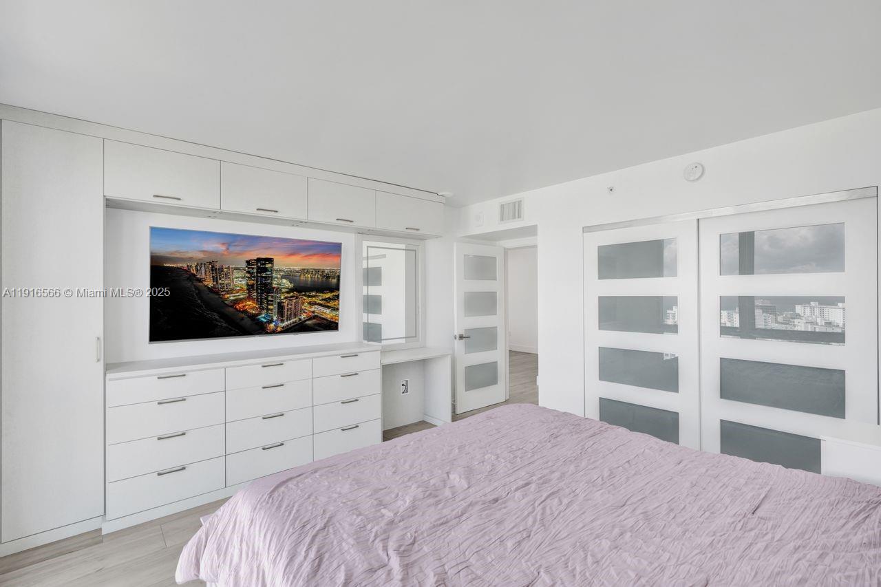 90 Alton Rd #1907 Miami Beach, FL 33139