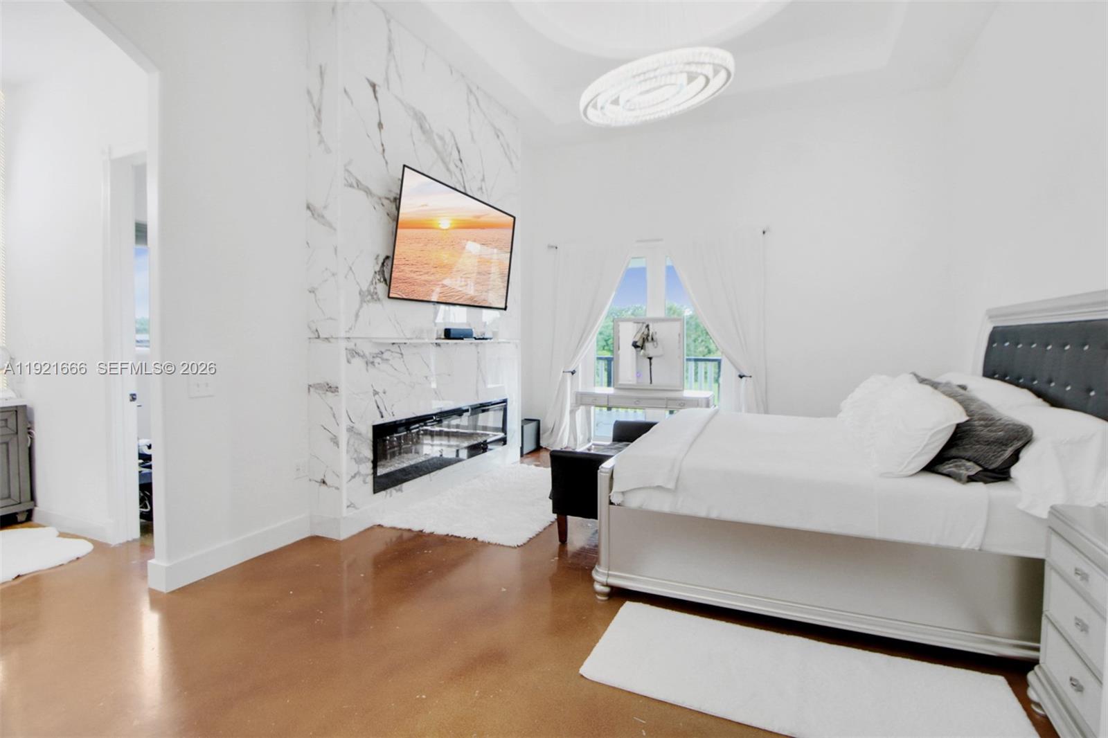 19870 SW 190th St Miami, FL 33187