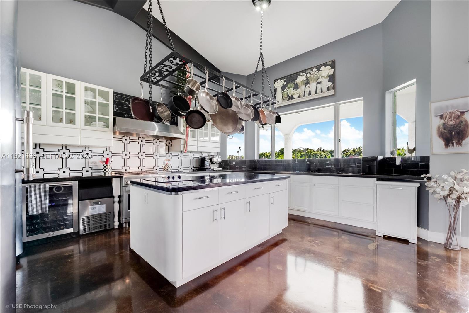 19870 SW 190th St Miami, FL 33187