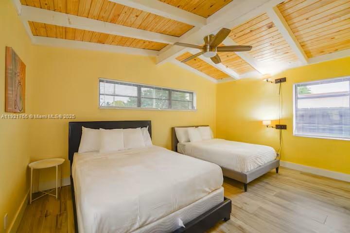 2443 Tortugas Ln Fort Lauderdale, FL 33312