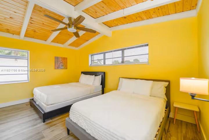 2443 Tortugas Ln Fort Lauderdale, FL 33312