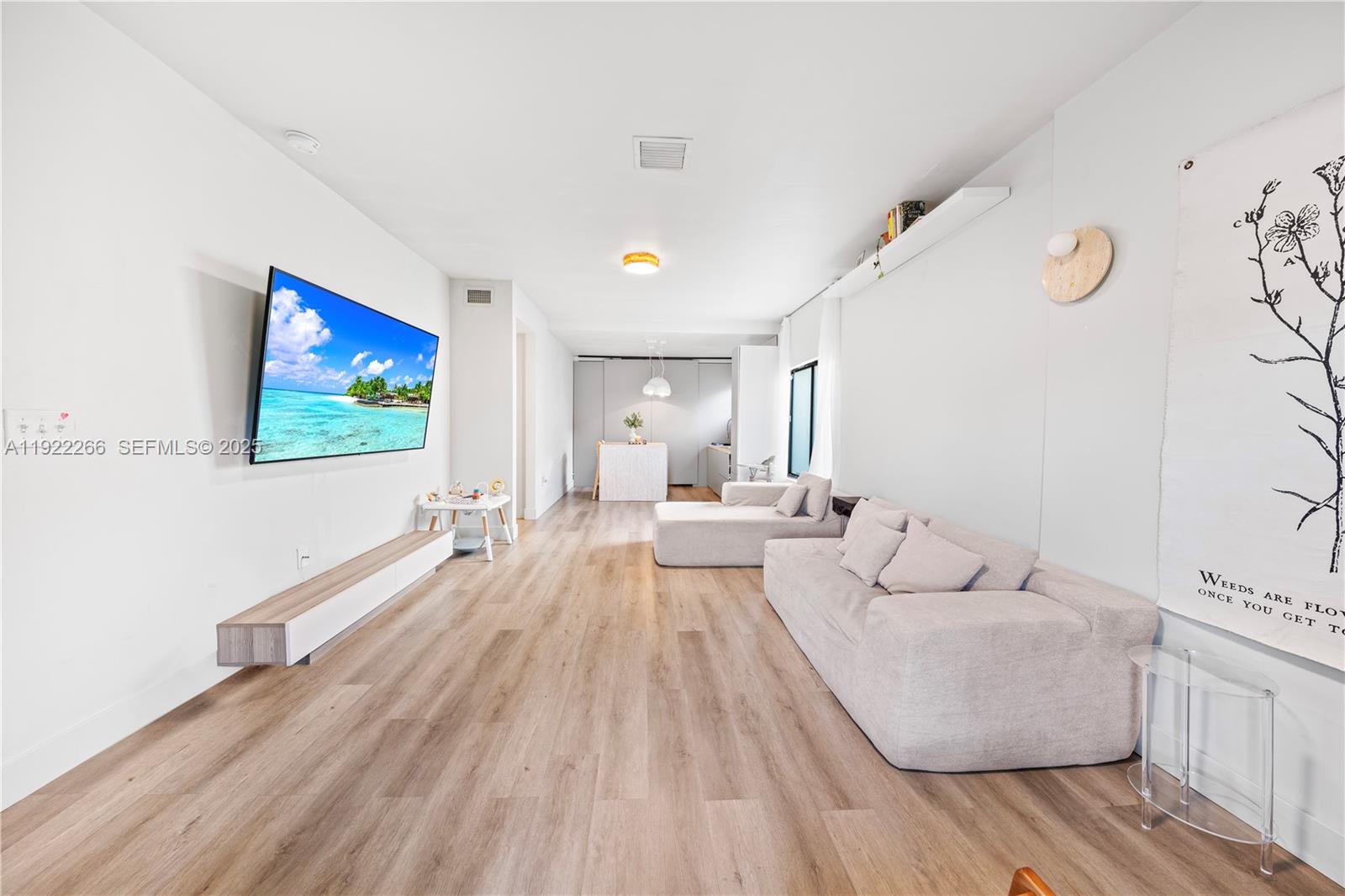 1910 NW 47th St Miami, FL 33142