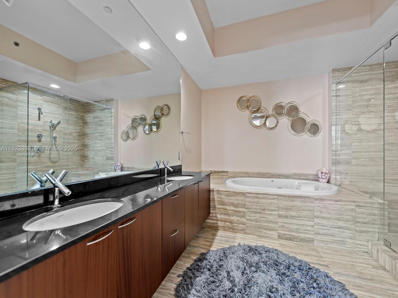 15901 Collins Ave #403 Sunny Isles Beach, FL 33160