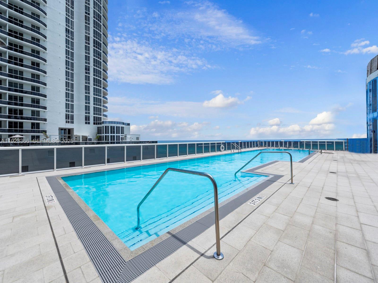 15901 Collins Ave #403 Sunny Isles Beach, FL 33160