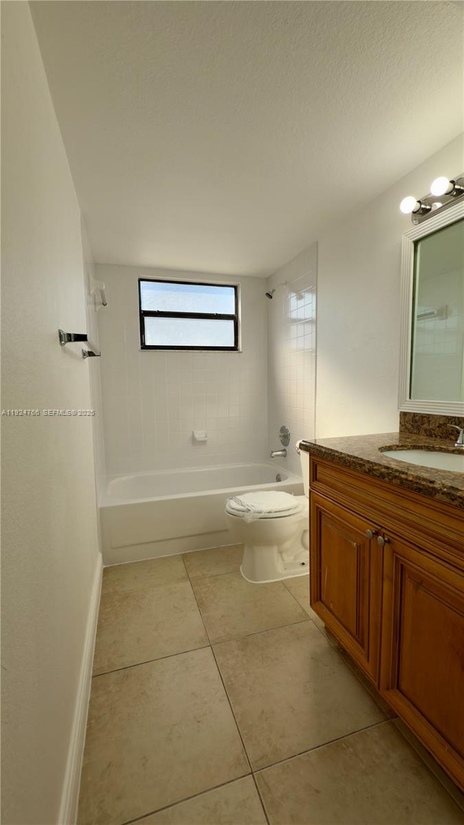 1455 Lake Crystal Dr #D West Palm Beach, FL 33411