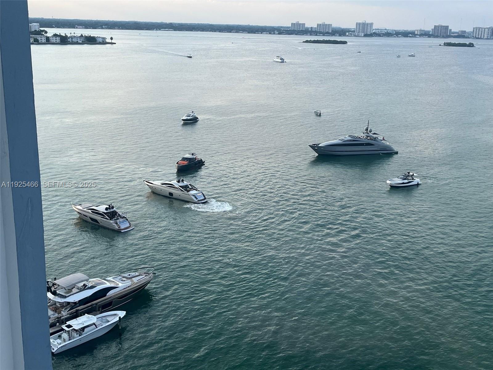 1865 79th St Cswy #PHI North Bay Village, FL 33141