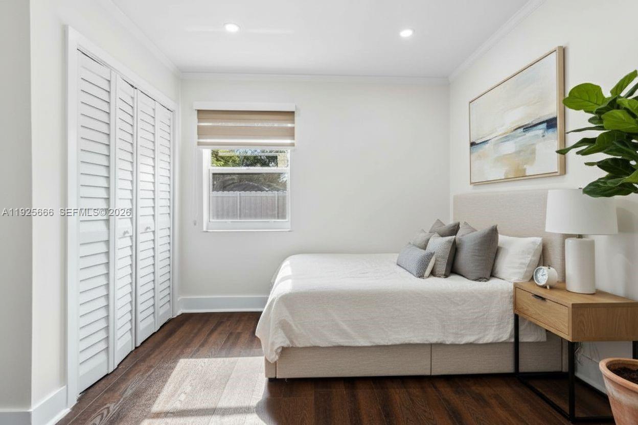 3240 SW 69th Ave #2 Miami, FL 33155